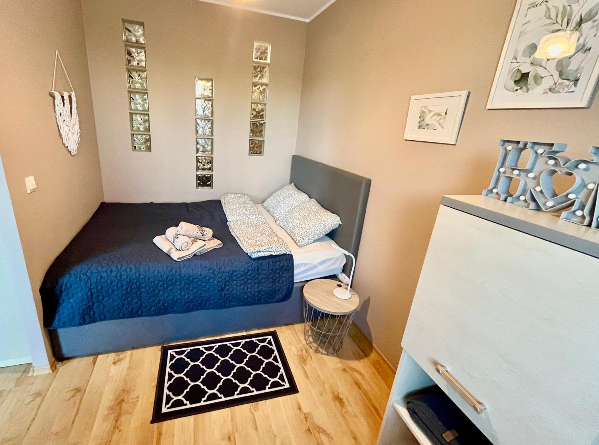 Apartament Roentgena 16 Przy Centrum Onkologii I Klinice Novum Warszawa Zewnętrze zdjęcie
